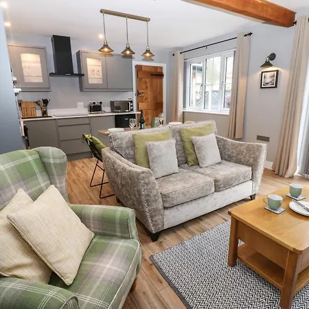 Cobble * Long Marton